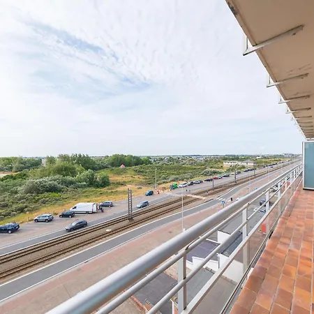 On 5th Floor By The Sea * Middelkerke